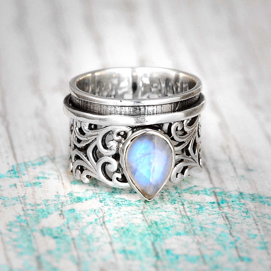 Anillo giratorio de lágrima con piedra de luna – imagen 3