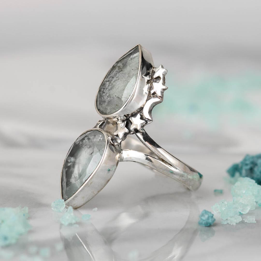 Anillo de aguamarina en forma de gota con estrellas y luna – imagen 2