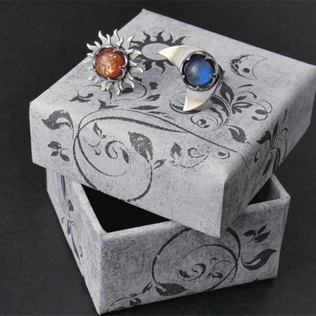 Pendientes elegantes de sol y luna – imagen 4