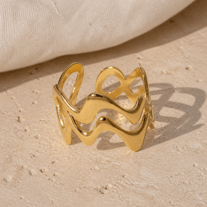 Anillo Maison de banda ondulada