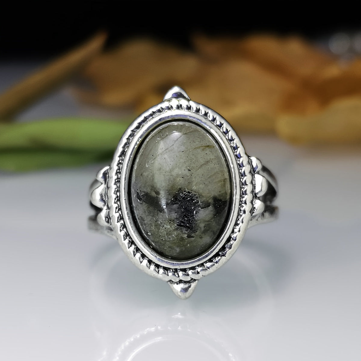 Espectacular anillo vintage atemporal – imagen 2