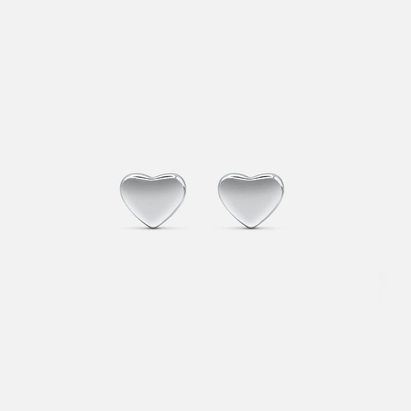 Pendientes de plata con mini corazón con estilo