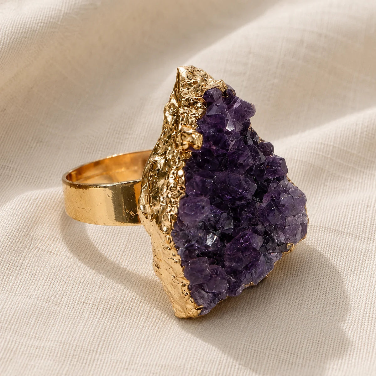 Anillo de amatista natural Encanto — Carmen, Lucía & Rocío