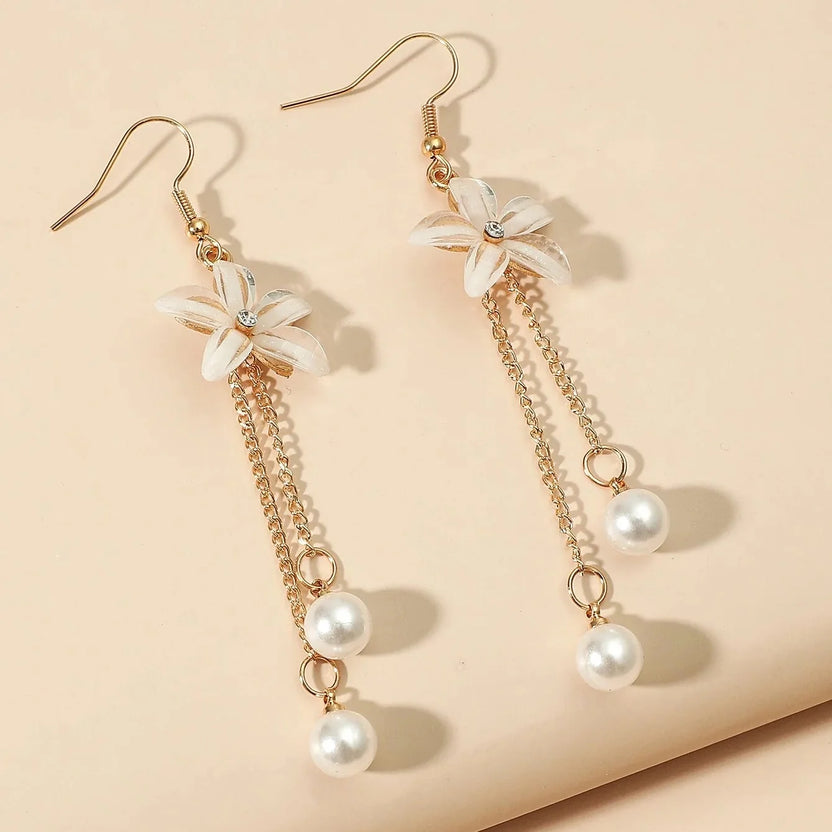Pendientes florales de cristal con flecos