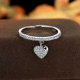 Anillo apilable pavé con dije de corazón – imagen 2