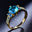 Exquisito anillo de circonita talla redonda con garras – imagen 3