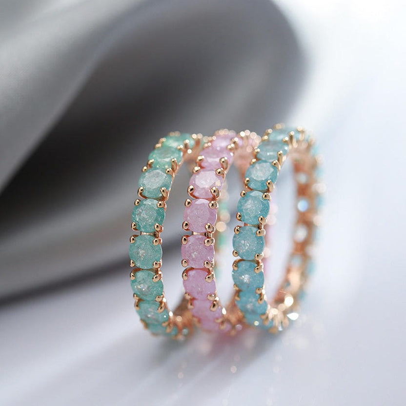 Anillo de diseño llamativo Eternidad de Cristal Azul — Carmen, Lucía & Rocío