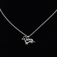 Collar con colgante de teckel de circonita – imagen 3