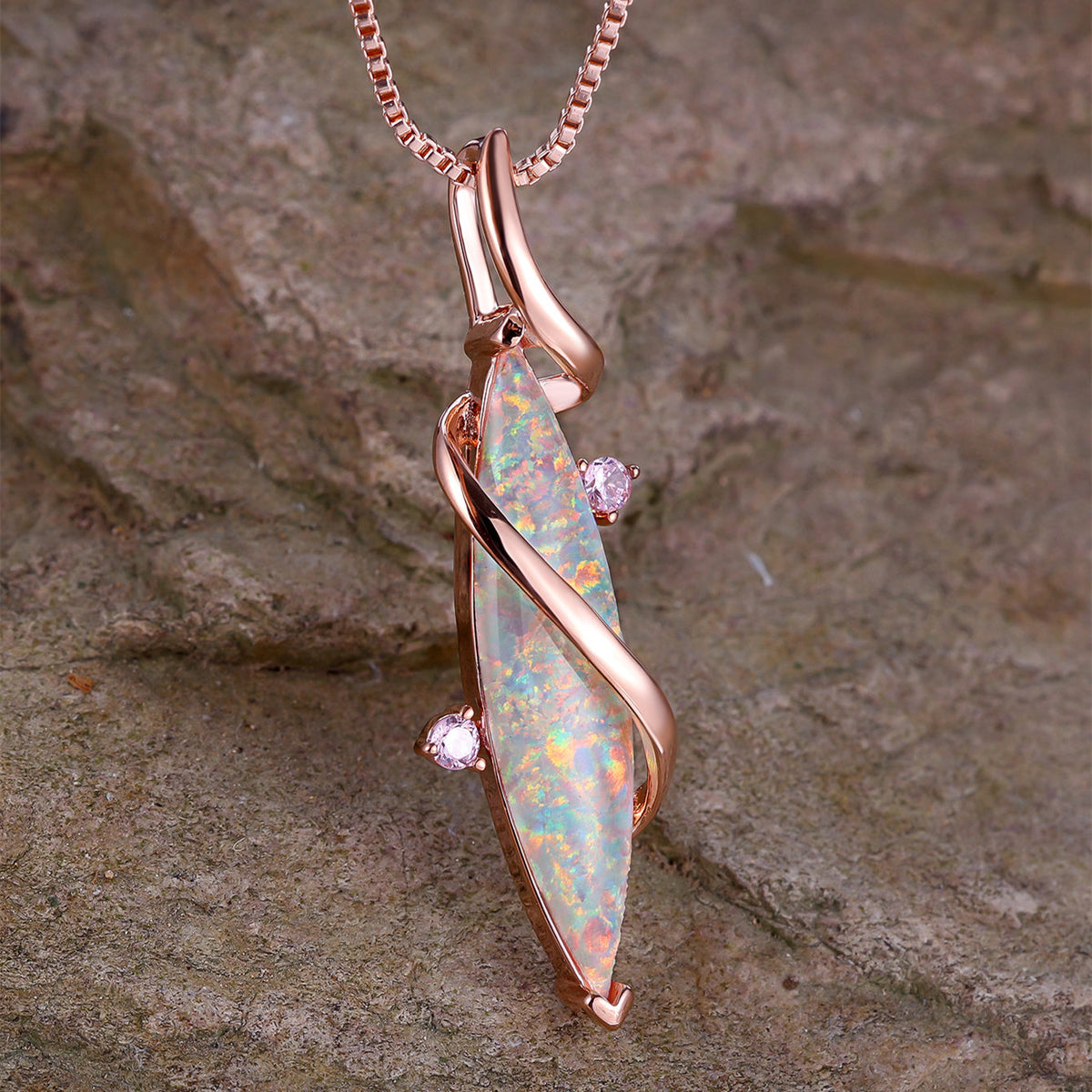 Collar con ópalo de talla marquise – imagen 2