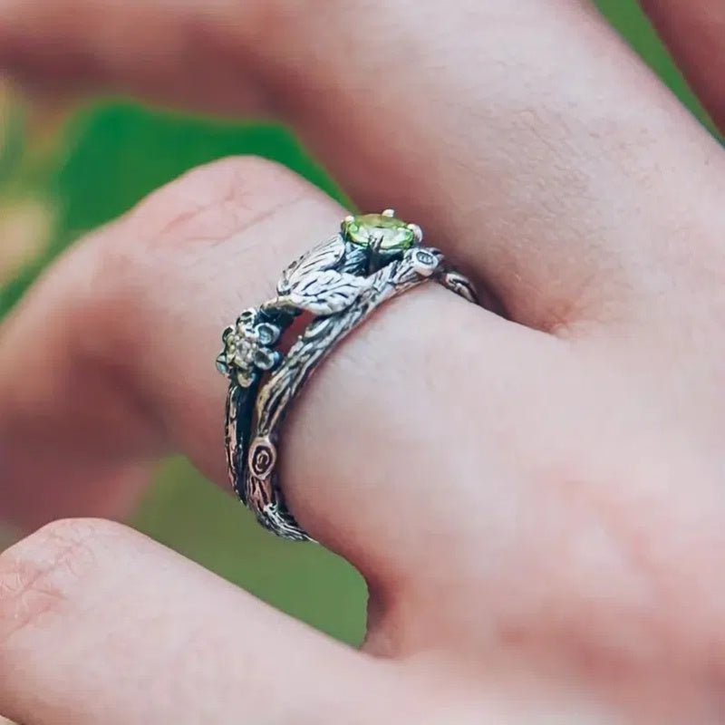 Anillo de rama con circonita verde – imagen 2