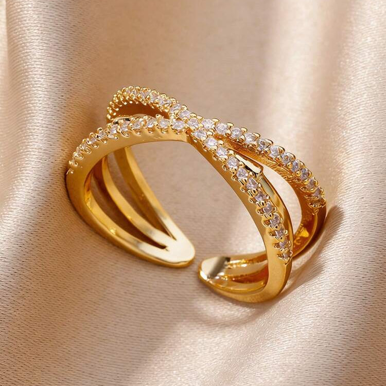 Anillo abierto dorado elevado