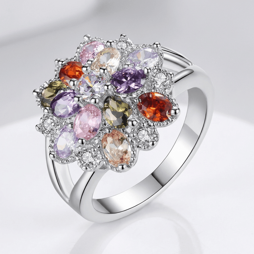 Anillo plateado de espectro arcoíris