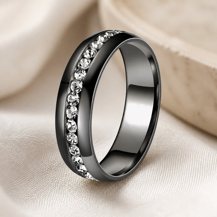 Anillo de moda con circonita cúbica incrustada