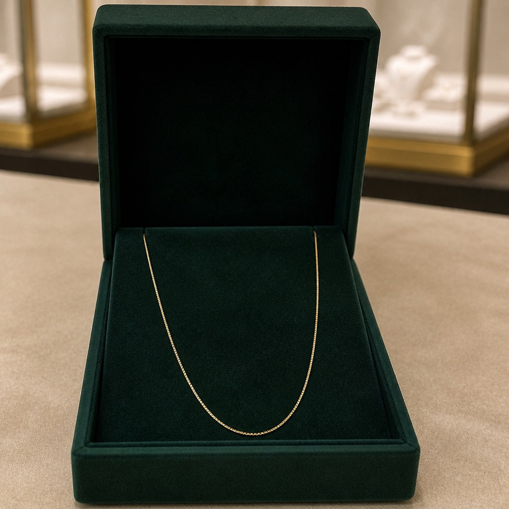 Collar de cadena dorada ensoñadora