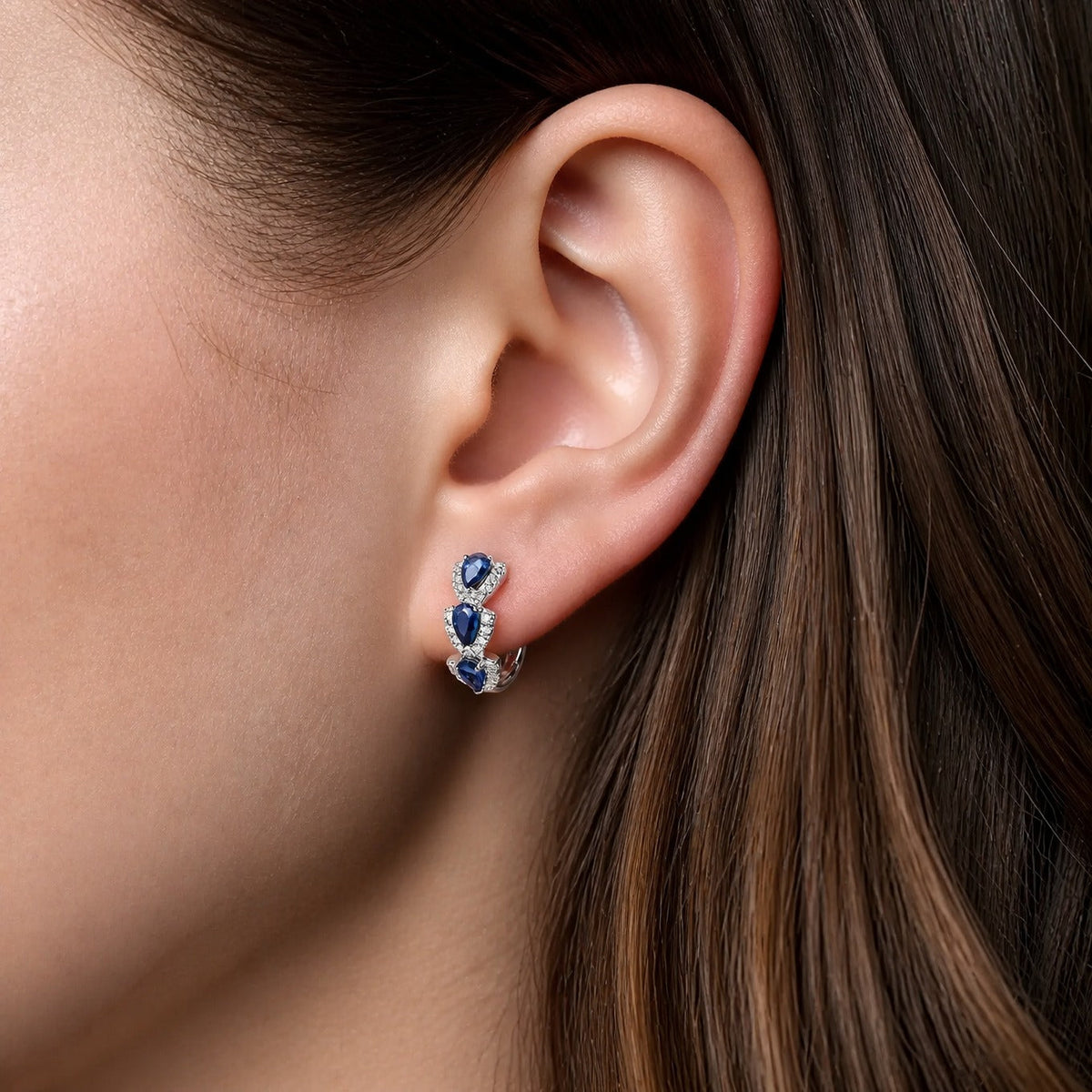 Pendientes de zafiro opulentos