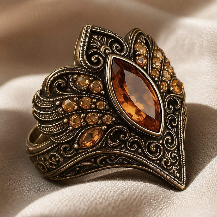 Anillo noble vintage tallado