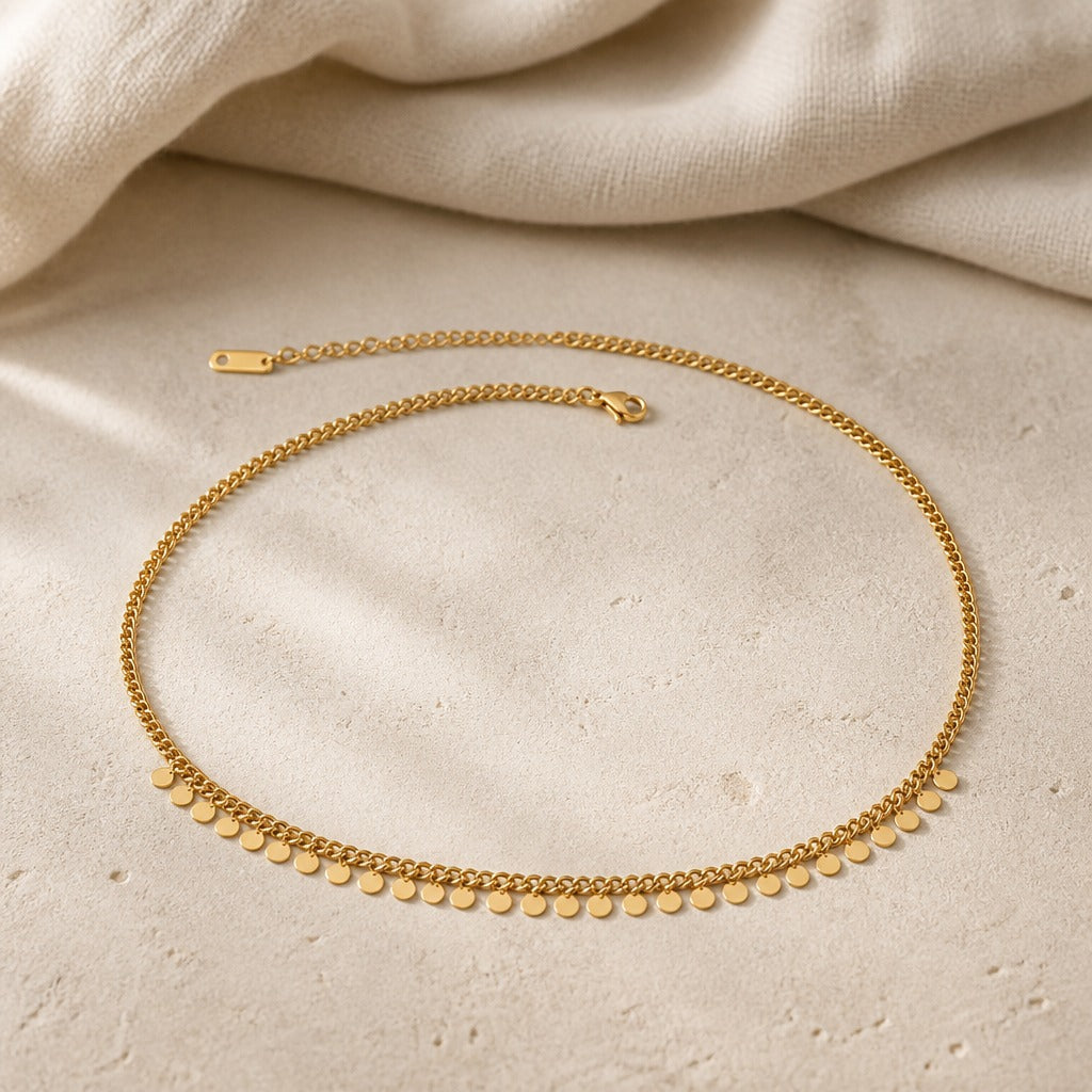 Collar etéreo de cadena con flecos