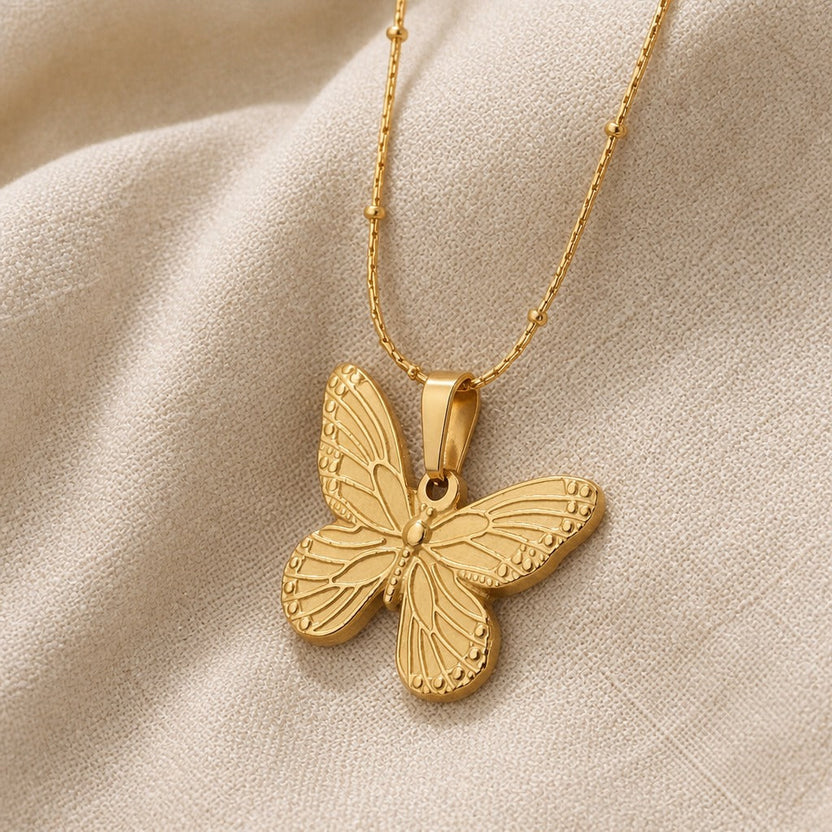 Collar de mariposa Prestige
