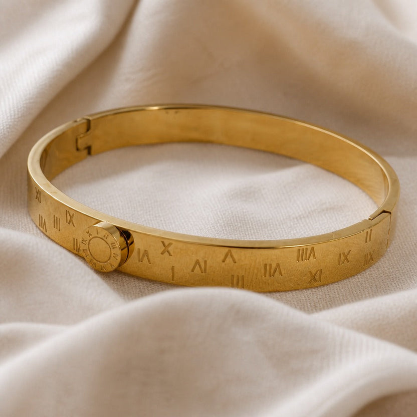 Brazalete romano imperial con disco