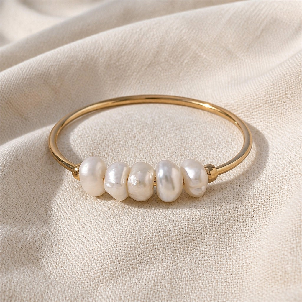Anillo minimalista de perla de agua dulce