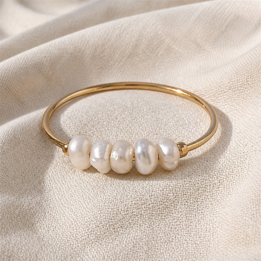 Anillo minimalista de perla de agua dulce