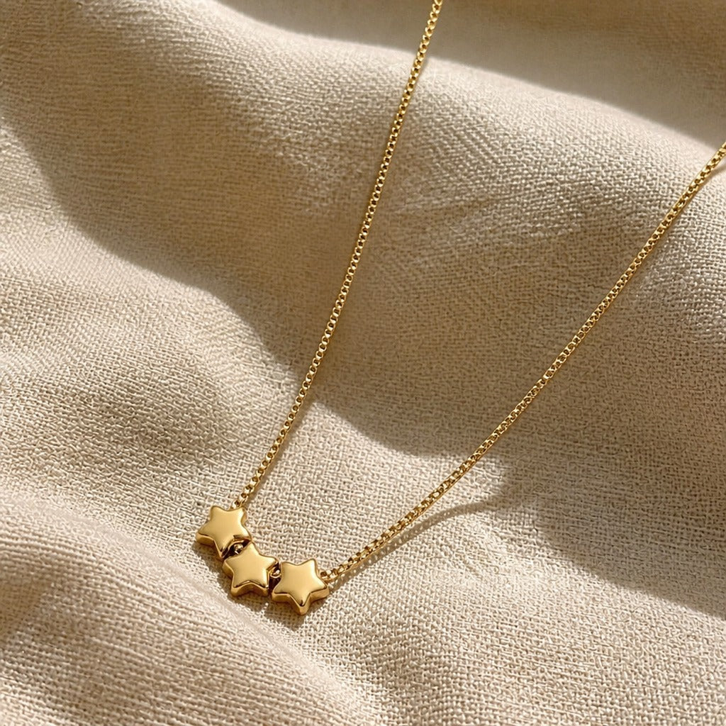 Collar celestial de tres estrellas – imagen 2