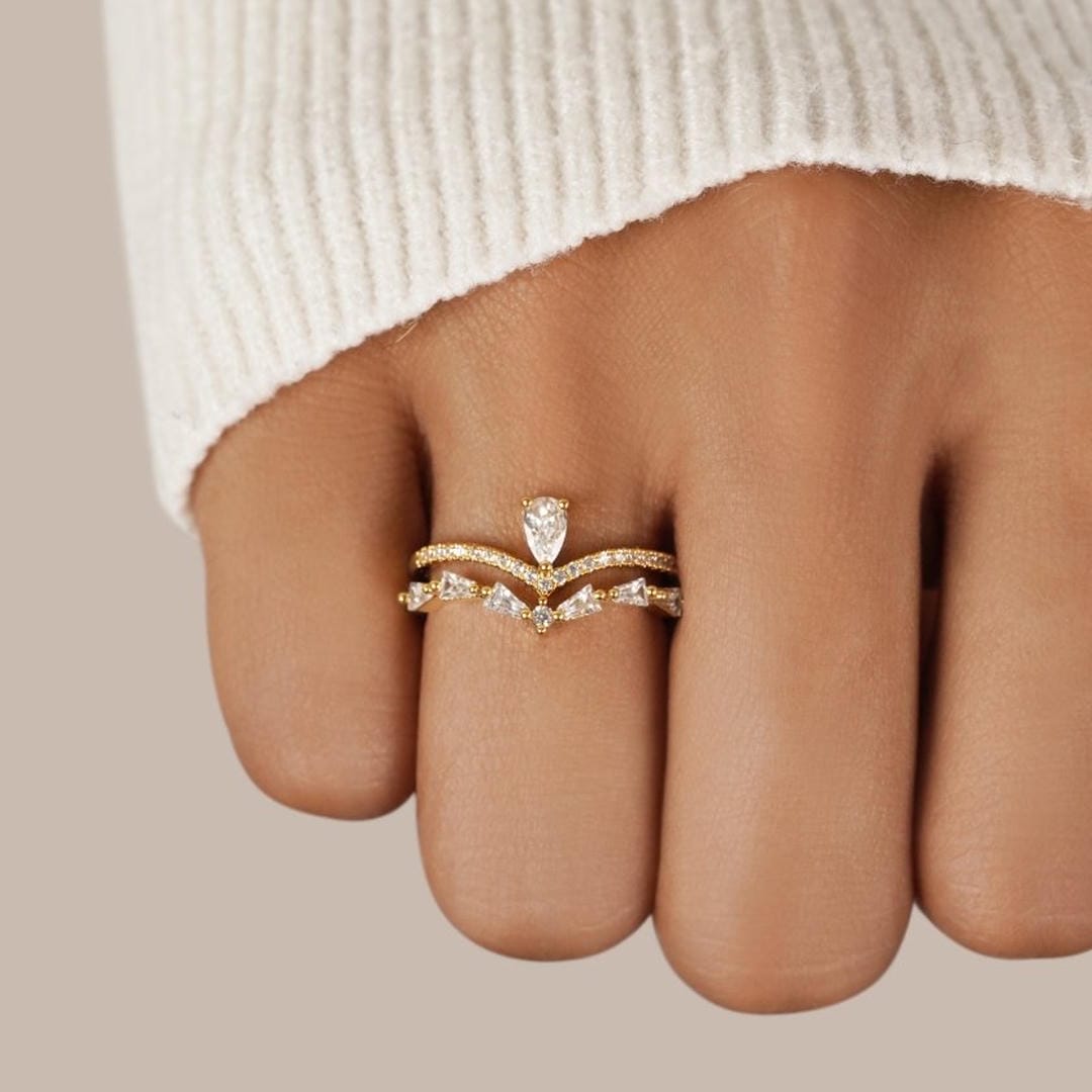 Anillo Aura con estilo moderno — Carmen, Lucía & Rocío