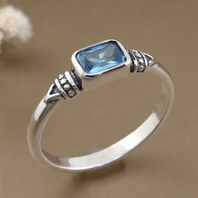 Anillo bohemio vintage minimalista
