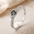 Anillo minimalista radiante de circonita