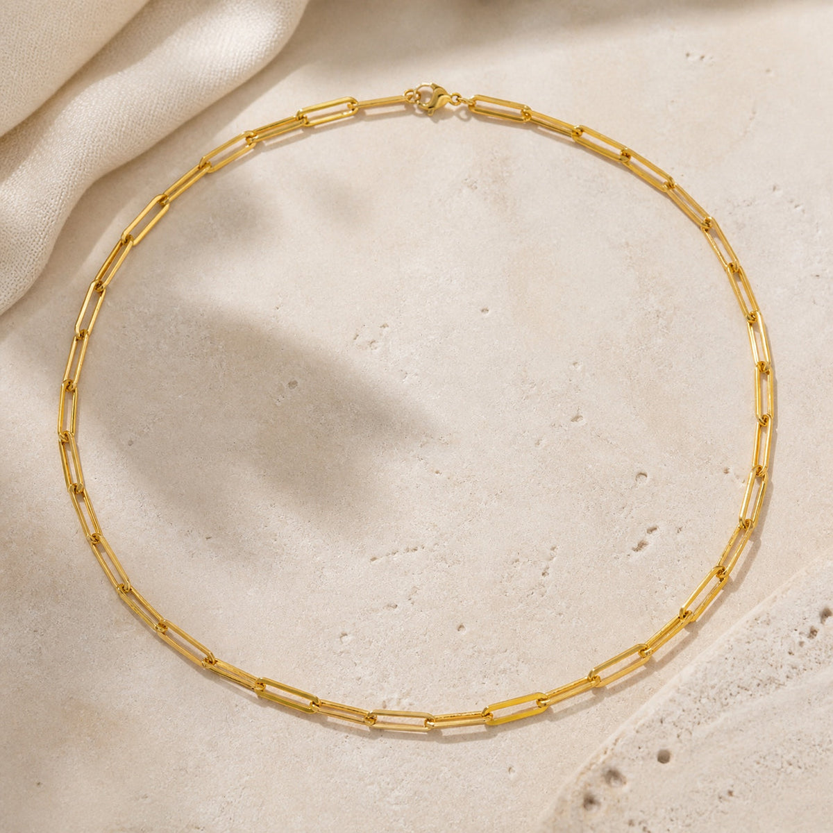 Collar sutil de cadena de eslabones