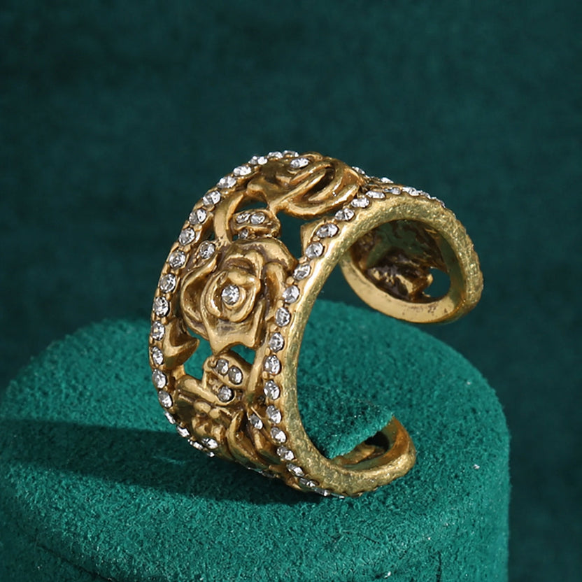 Anillo de lujo pavé de cristal rosa