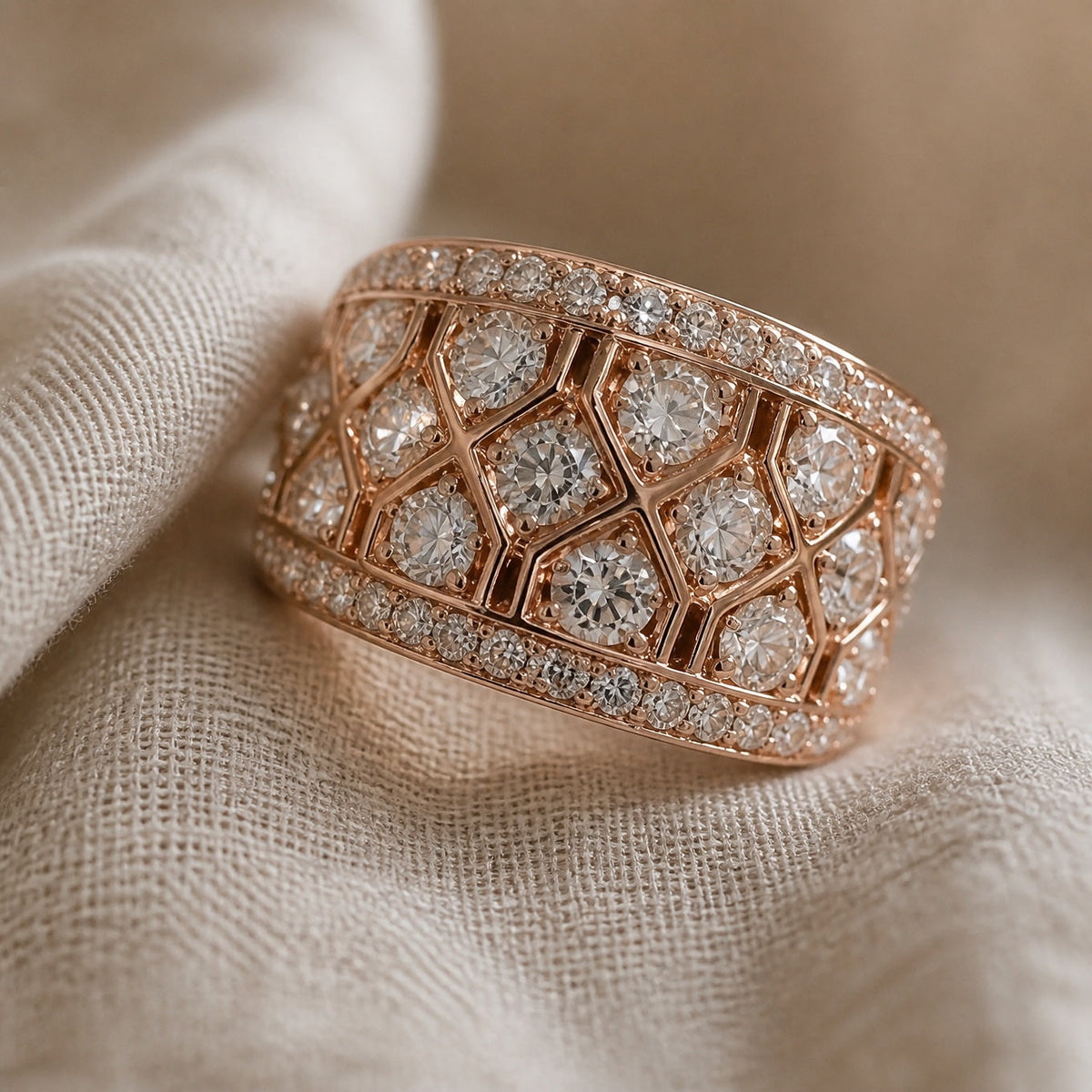 Anillo exquisito de circonita cúbica – imagen 3