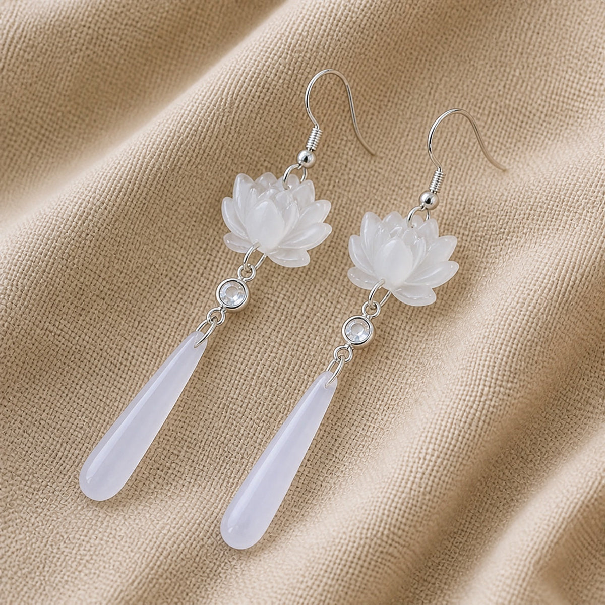 Pendientes florales con borla colgante – imagen 3