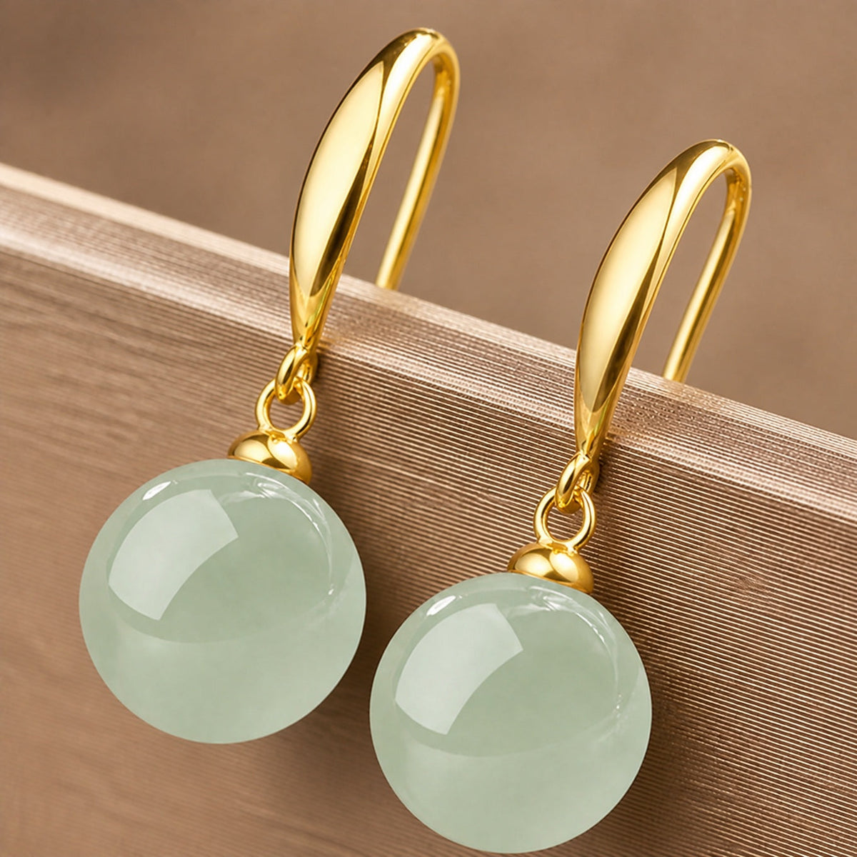 Pendientes elegantes de esfera de jade – imagen 2