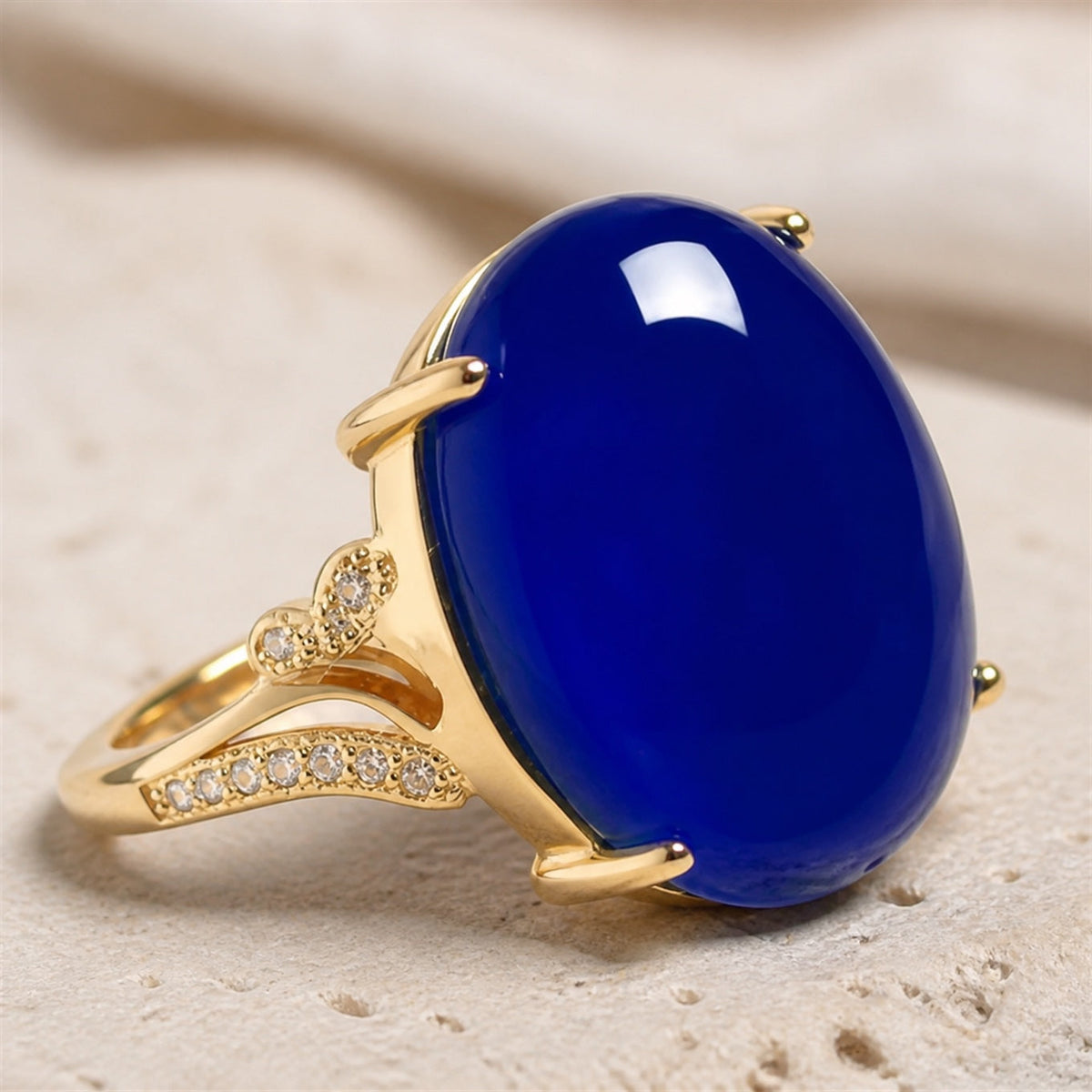 Anillo ovalado de circonita jade – imagen 3