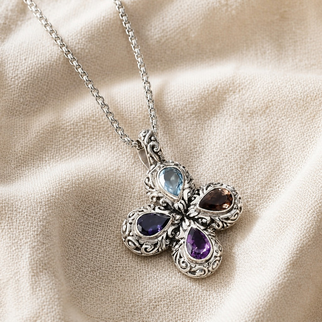 Collar con dije de pétalo Kensington – imagen 2