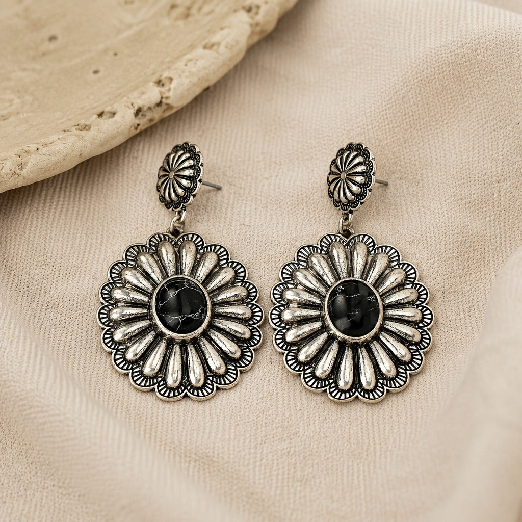 Pendientes colgantes de flor antigua