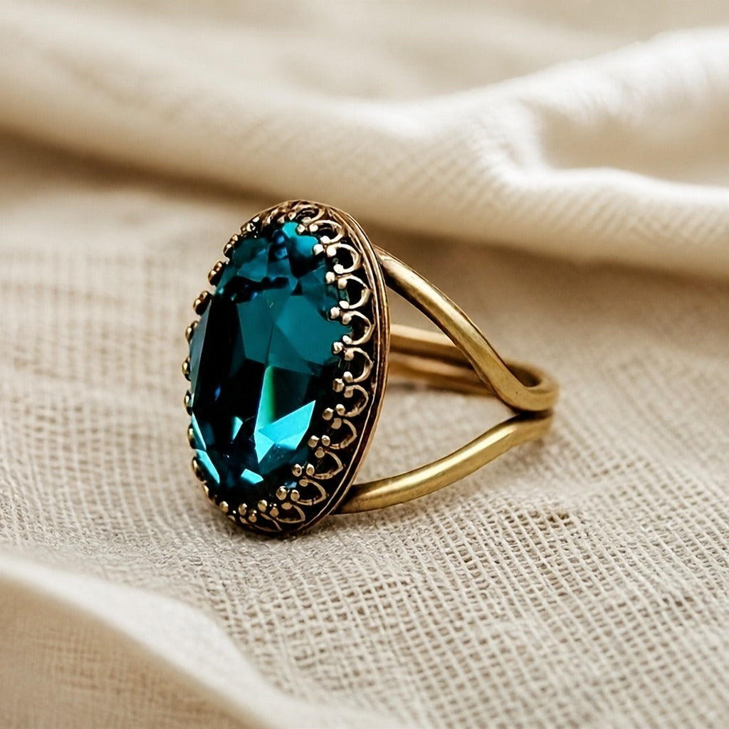 Anillo celestial protagonista de zafiro