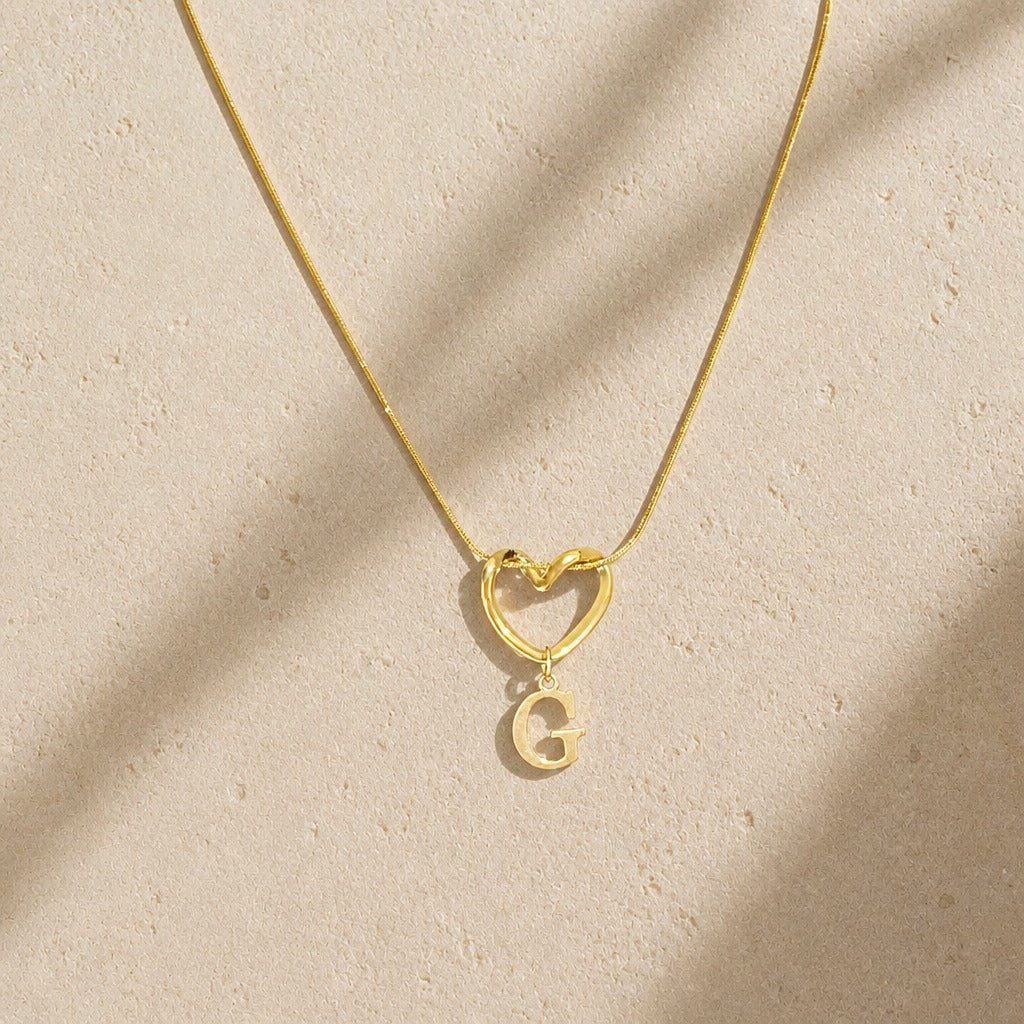 Collar inicial corazón Evermore – imagen 9