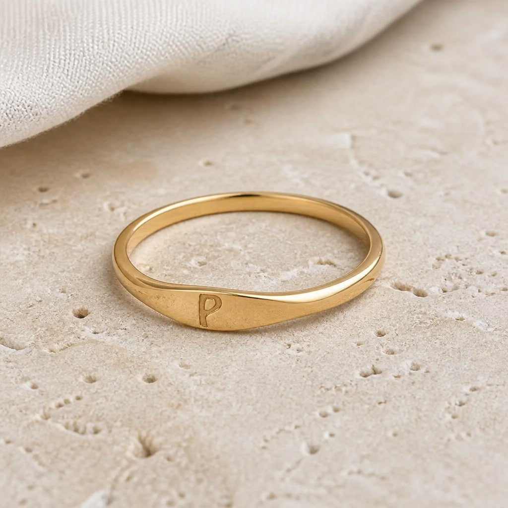 Colección de anillos con letras Liora – imagen 16