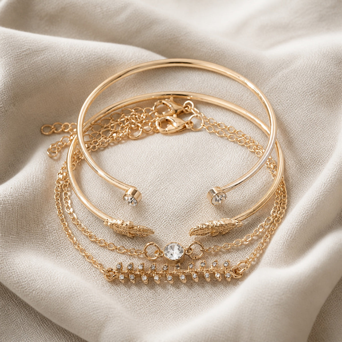 Conjunto de pulseras minimalistas de strass — Carmen, Lucía & Rocío