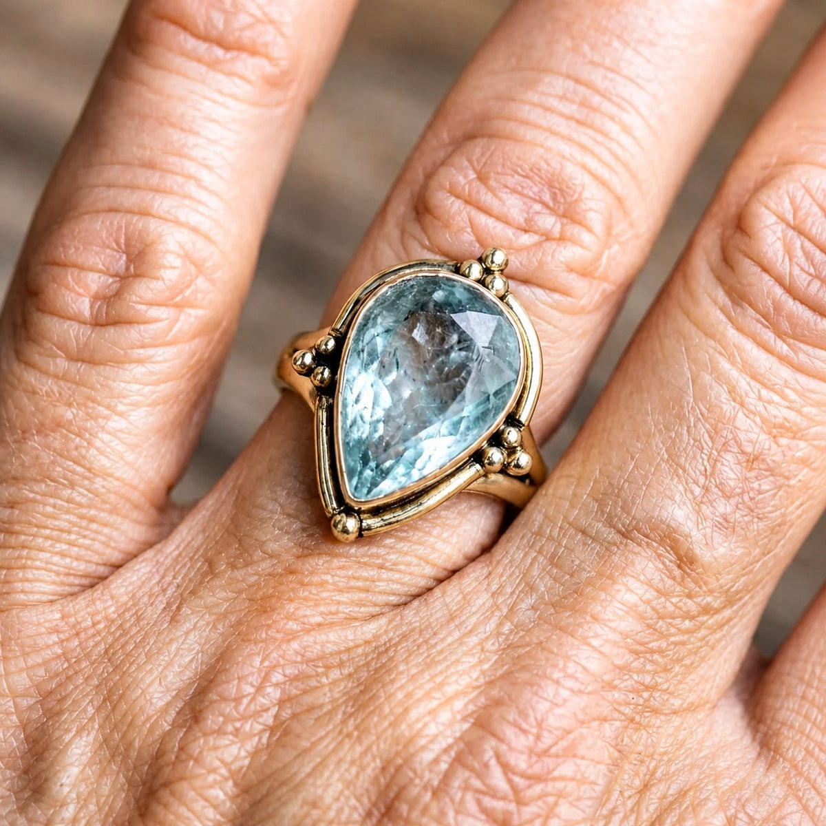 Anillo bohemio de piedra hecho a mano – imagen 2