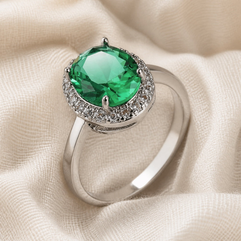 Anillo esmeralda de brillo puro