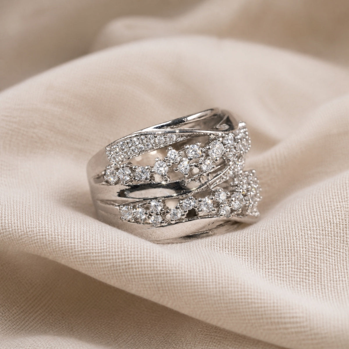 Anillo de capas con cristales de lujo – imagen 2