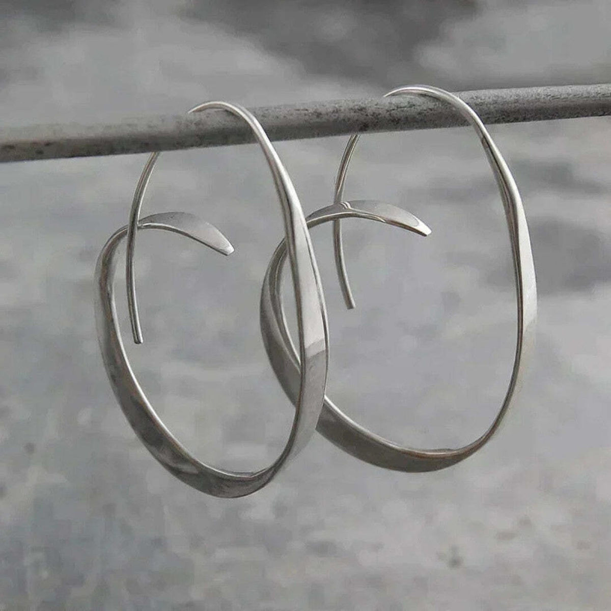 Pendientes de espiral abierta