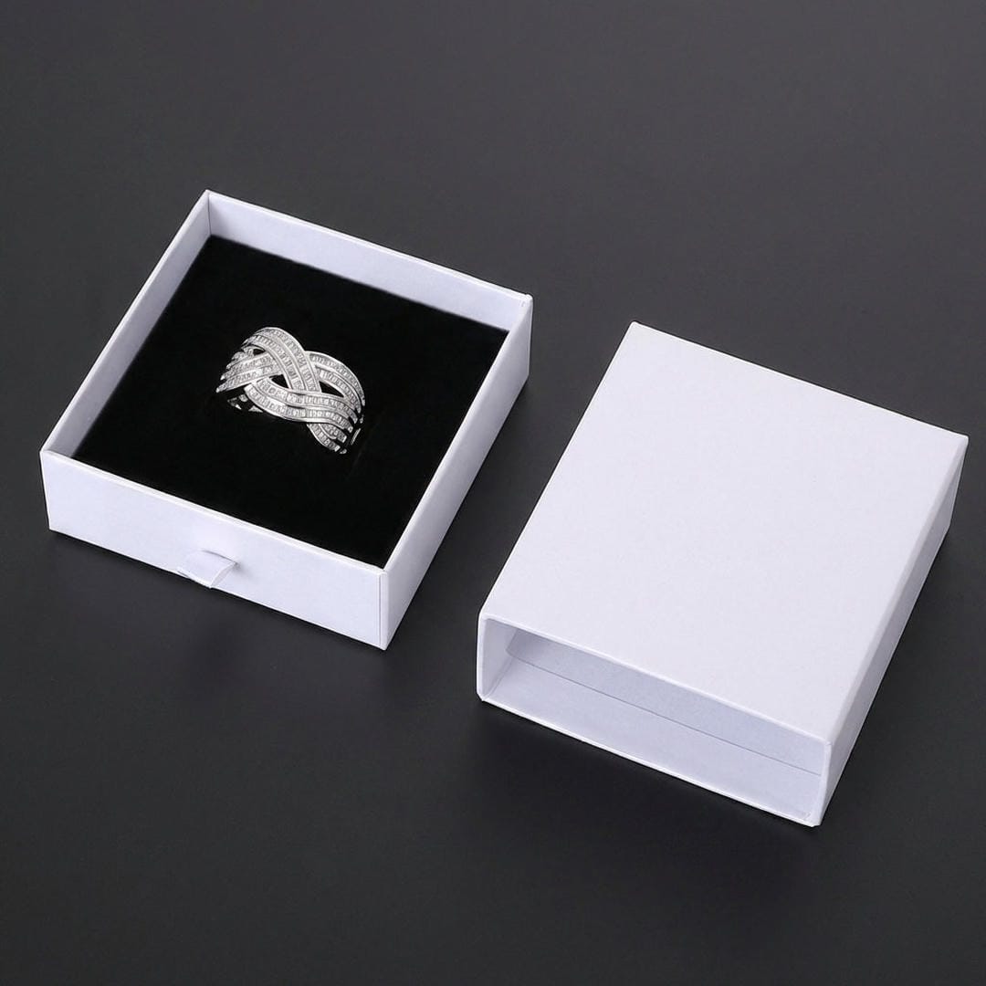 Anillo de circonita en cruz ondulada – imagen 3