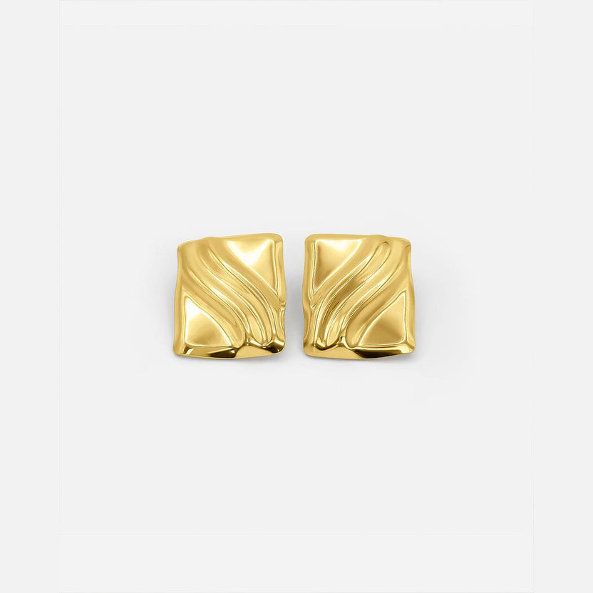 Pendientes de cubo dorados atemporales, de gran impacto