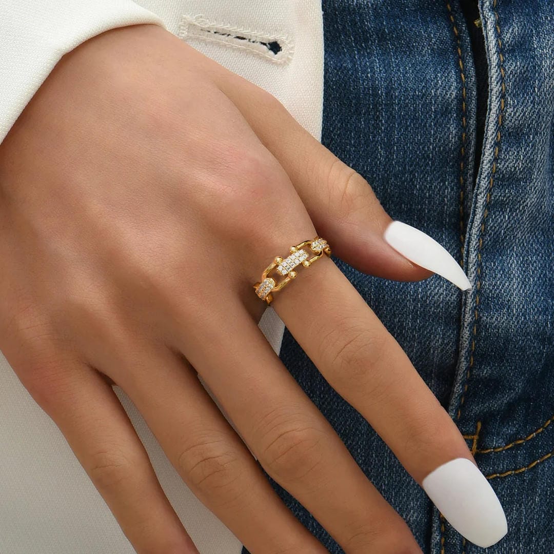 Anillo abierto dorado de cristal deslumbrante – imagen 6