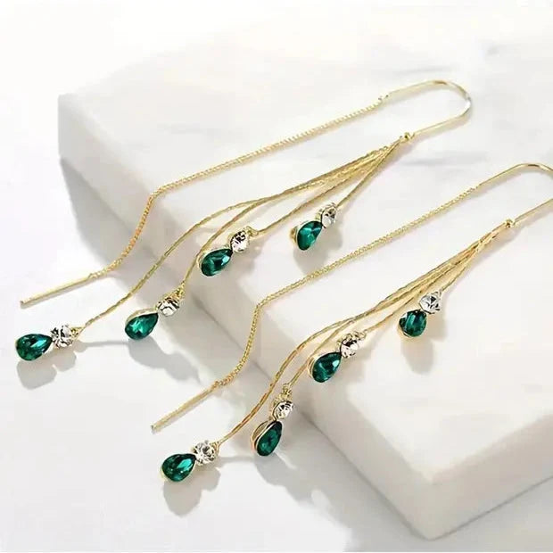 Pendientes de borla verde lluvia