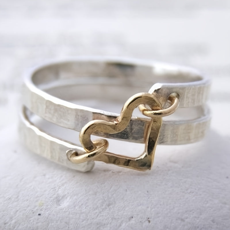Anillo vintage minimalista de corazón calado